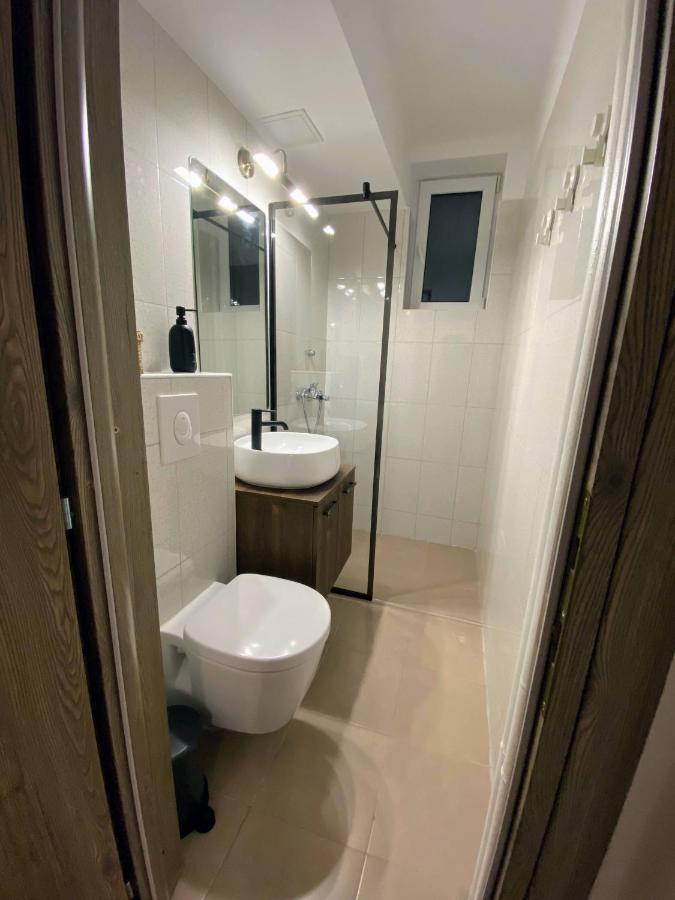 Central Cozy Apartment North Railway St - 4 Min Walk Bucarest Extérieur photo